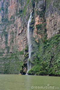 sumidero-canyon-waterfall-mexico-16532471