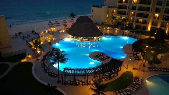 the-royal-sands-resort